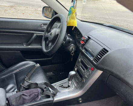 Черный Субару Аутбек, объемом двигателя 2.46 л и пробегом 220 тыс. км за 6700 $, фото 9 на Automoto.ua