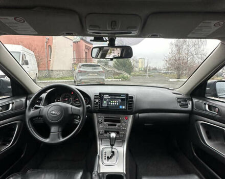Черный Субару Аутбек, объемом двигателя 2.5 л и пробегом 256 тыс. км за 5400 $, фото 13 на Automoto.ua