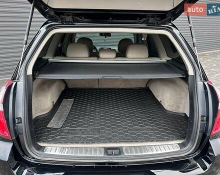 Черный Субару Аутбек, объемом двигателя 3 л и пробегом 280 тыс. км за 8500 $, фото 7 на Automoto.ua