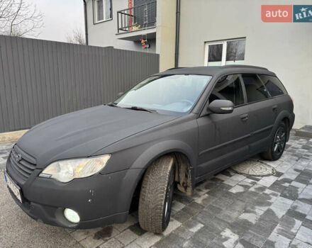 Черный Субару Аутбек, объемом двигателя 2.46 л и пробегом 272 тыс. км за 9000 $, фото 8 на Automoto.ua