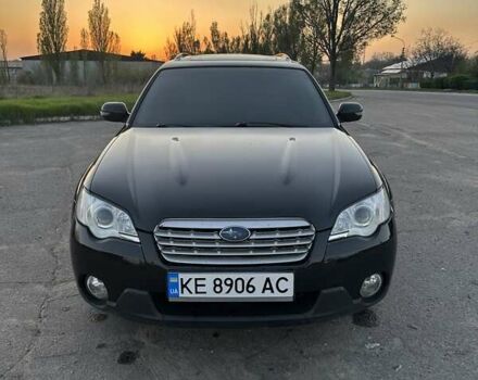 Черный Субару Аутбек, объемом двигателя 3 л и пробегом 278 тыс. км за 8800 $, фото 1 на Automoto.ua