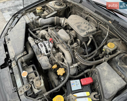 Черный Субару Аутбек, объемом двигателя 2.46 л и пробегом 272 тыс. км за 9000 $, фото 23 на Automoto.ua