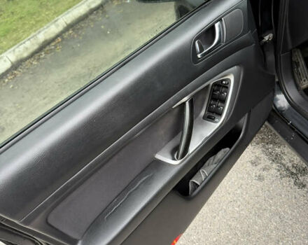 Черный Субару Аутбек, объемом двигателя 2.46 л и пробегом 263 тыс. км за 7300 $, фото 9 на Automoto.ua