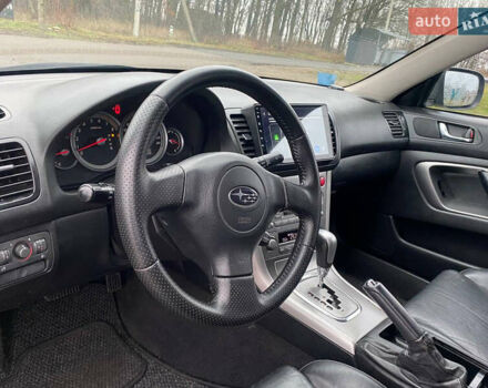 Чорний Субару Аутбек, об'ємом двигуна 2.46 л та пробігом 256 тис. км за 5490 $, фото 16 на Automoto.ua