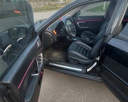 Черный Субару Аутбек, объемом двигателя 3 л и пробегом 325 тыс. км за 8500 $, фото 6 на Automoto.ua