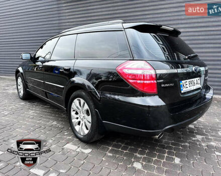 Черный Субару Аутбек, объемом двигателя 3 л и пробегом 280 тыс. км за 8500 $, фото 3 на Automoto.ua