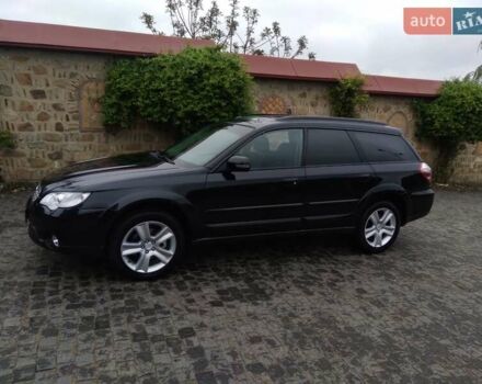 Черный Субару Аутбек, объемом двигателя 2.5 л и пробегом 247 тыс. км за 6100 $, фото 5 на Automoto.ua