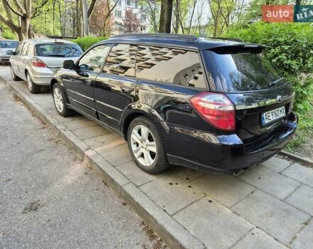 Черный Субару Аутбек, объемом двигателя 2.5 л и пробегом 357 тыс. км за 4000 $, фото 7 на Automoto.ua