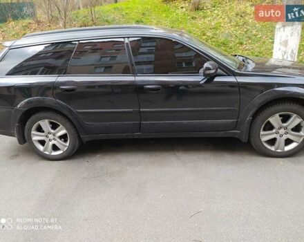 Черный Субару Аутбек, объемом двигателя 2.5 л и пробегом 180 тыс. км за 6800 $, фото 1 на Automoto.ua