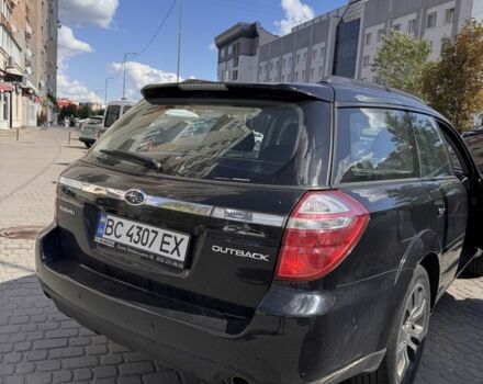Чорний Субару Аутбек, об'ємом двигуна 3 л та пробігом 295 тис. км за 6913 $, фото 5 на Automoto.ua