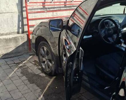 Черный Субару Аутбек, объемом двигателя 2.46 л и пробегом 222 тыс. км за 8499 $, фото 5 на Automoto.ua