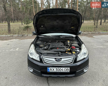 Чорний Субару Аутбек, об'ємом двигуна 2.46 л та пробігом 184 тис. км за 9900 $, фото 17 на Automoto.ua
