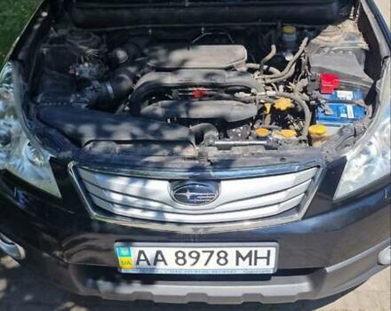Черный Субару Аутбек, объемом двигателя 2.46 л и пробегом 175 тыс. км за 9000 $, фото 31 на Automoto.ua