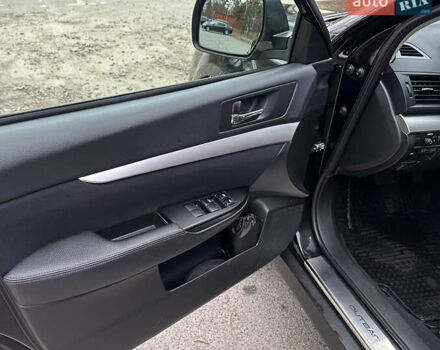 Чорний Субару Аутбек, об'ємом двигуна 2.46 л та пробігом 184 тис. км за 9900 $, фото 49 на Automoto.ua