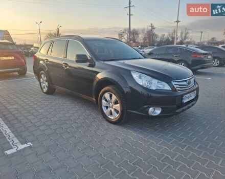 Чорний Субару Аутбек, об'ємом двигуна 2.46 л та пробігом 193 тис. км за 11499 $, фото 2 на Automoto.ua