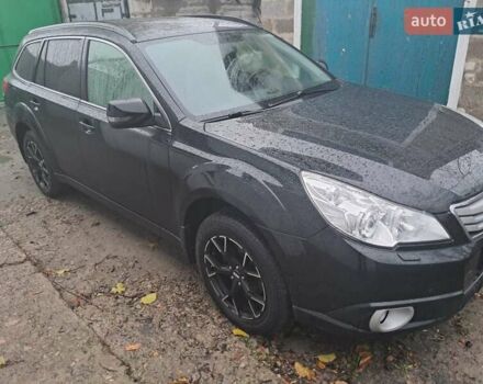 Черный Субару Аутбек, объемом двигателя 2.5 л и пробегом 192 тыс. км за 11000 $, фото 2 на Automoto.ua