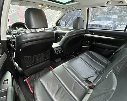 Чорний Субару Аутбек, об'ємом двигуна 2.46 л та пробігом 304 тис. км за 8500 $, фото 16 на Automoto.ua