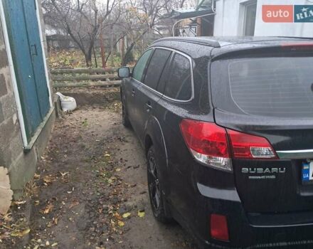 Черный Субару Аутбек, объемом двигателя 2.5 л и пробегом 192 тыс. км за 11000 $, фото 1 на Automoto.ua