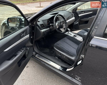 Чорний Субару Аутбек, об'ємом двигуна 2.46 л та пробігом 184 тис. км за 9900 $, фото 20 на Automoto.ua