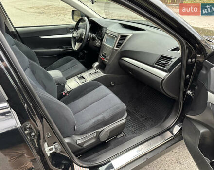 Чорний Субару Аутбек, об'ємом двигуна 2.46 л та пробігом 184 тис. км за 9900 $, фото 23 на Automoto.ua