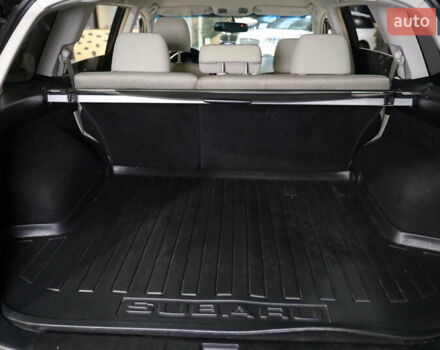 Чорний Субару Аутбек, об'ємом двигуна 2.46 л та пробігом 200 тис. км за 9800 $, фото 26 на Automoto.ua