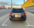 Черный Субару Аутбек, объемом двигателя 2.5 л и пробегом 210 тыс. км за 10000 $, фото 4 на Automoto.ua