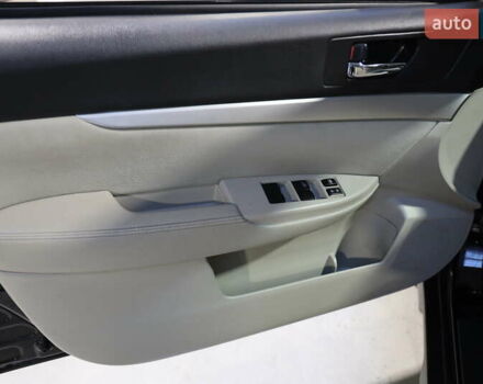 Чорний Субару Аутбек, об'ємом двигуна 2.46 л та пробігом 200 тис. км за 9800 $, фото 13 на Automoto.ua