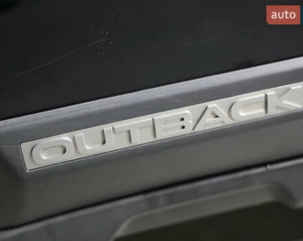 Чорний Субару Аутбек, об'ємом двигуна 2.46 л та пробігом 200 тис. км за 9800 $, фото 9 на Automoto.ua