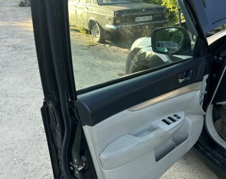 Чорний Субару Аутбек, об'ємом двигуна 2 л та пробігом 390 тис. км за 4300 $, фото 3 на Automoto.ua