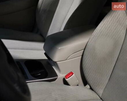 Чорний Субару Аутбек, об'ємом двигуна 2.46 л та пробігом 200 тис. км за 9800 $, фото 19 на Automoto.ua