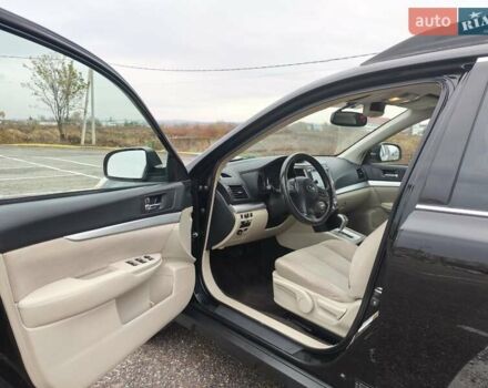 Черный Субару Аутбек, объемом двигателя 2.5 л и пробегом 238 тыс. км за 9800 $, фото 7 на Automoto.ua