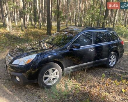 Черный Субару Аутбек, объемом двигателя 2.5 л и пробегом 221 тыс. км за 11000 $, фото 4 на Automoto.ua