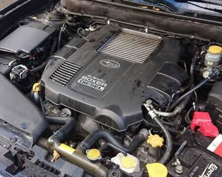 Черный Субару Аутбек, объемом двигателя 2 л и пробегом 250 тыс. км за 11400 $, фото 10 на Automoto.ua