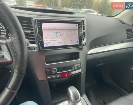 Черный Субару Аутбек, объемом двигателя 2.46 л и пробегом 123 тыс. км за 12100 $, фото 5 на Automoto.ua