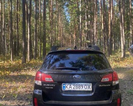 Черный Субару Аутбек, объемом двигателя 2.5 л и пробегом 221 тыс. км за 11000 $, фото 2 на Automoto.ua