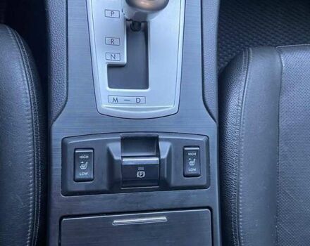 Чорний Субару Аутбек, об'ємом двигуна 2.46 л та пробігом 230 тис. км за 11200 $, фото 5 на Automoto.ua