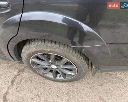 Черный Субару Аутбек, объемом двигателя 2.2 л и пробегом 223 тыс. км за 11000 $, фото 10 на Automoto.ua