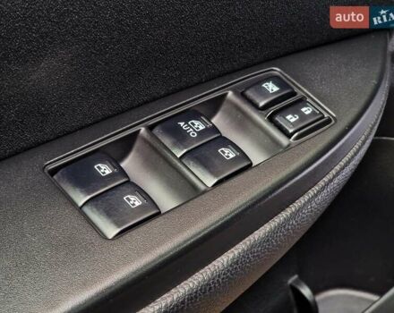Черный Субару Аутбек, объемом двигателя 2.46 л и пробегом 122 тыс. км за 13490 $, фото 50 на Automoto.ua