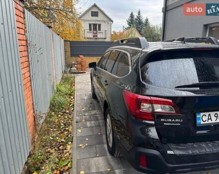 Черный Субару Аутбек, объемом двигателя 2.5 л и пробегом 97 тыс. км за 17200 $, фото 3 на Automoto.ua