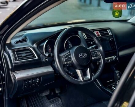 Черный Субару Аутбек, объемом двигателя 2 л и пробегом 130 тыс. км за 20000 $, фото 16 на Automoto.ua