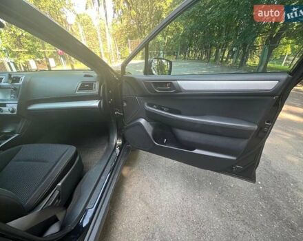 Чорний Субару Аутбек, об'ємом двигуна 2.46 л та пробігом 147 тис. км за 15300 $, фото 1 на Automoto.ua