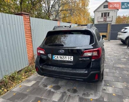 Черный Субару Аутбек, объемом двигателя 2.5 л и пробегом 97 тыс. км за 17200 $, фото 2 на Automoto.ua
