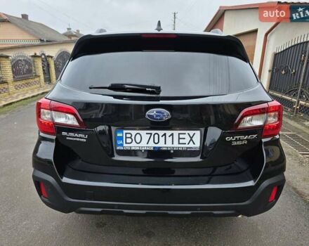 Черный Субару Аутбек, объемом двигателя 3.63 л и пробегом 134 тыс. км за 18900 $, фото 7 на Automoto.ua