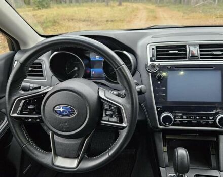 Черный Субару Аутбек, объемом двигателя 0 л и пробегом 153 тыс. км за 12500 $, фото 10 на Automoto.ua