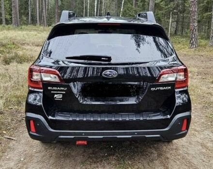 Черный Субару Аутбек, объемом двигателя 0 л и пробегом 153 тыс. км за 12500 $, фото 4 на Automoto.ua