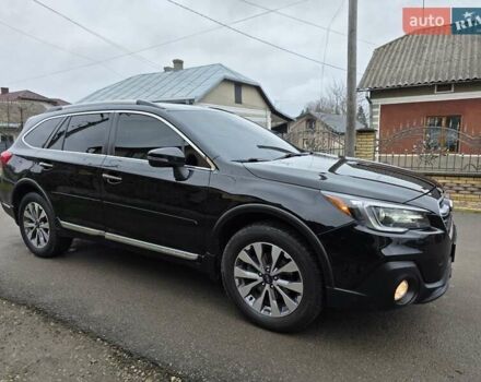 Черный Субару Аутбек, объемом двигателя 3.63 л и пробегом 134 тыс. км за 18900 $, фото 12 на Automoto.ua