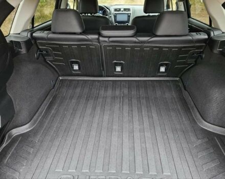 Черный Субару Аутбек, объемом двигателя 0 л и пробегом 153 тыс. км за 12500 $, фото 20 на Automoto.ua