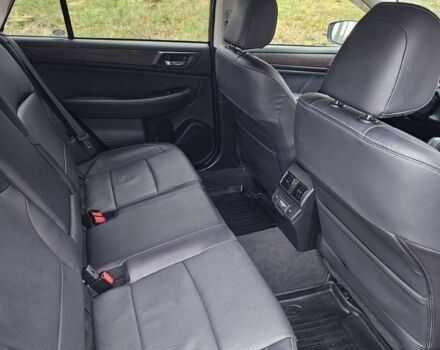 Черный Субару Аутбек, объемом двигателя 0 л и пробегом 153 тыс. км за 12500 $, фото 17 на Automoto.ua