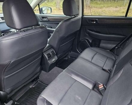 Черный Субару Аутбек, объемом двигателя 0 л и пробегом 153 тыс. км за 12500 $, фото 18 на Automoto.ua