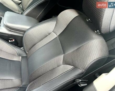 Субару Аутбек 2021 у Дніпро (Дніпропетровську) на Automoto.ua Чорний Субару Аутбек, об'ємом двигуна 2.5 л та пробігом 71 тис. км за 29500 $, фото 15 на Automoto.ua